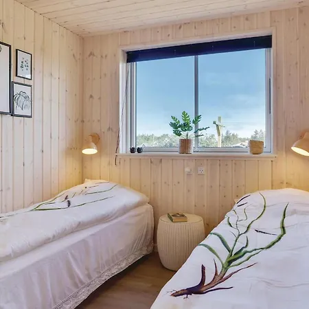 Prázdninový dům 8 Bedroom Awesome In