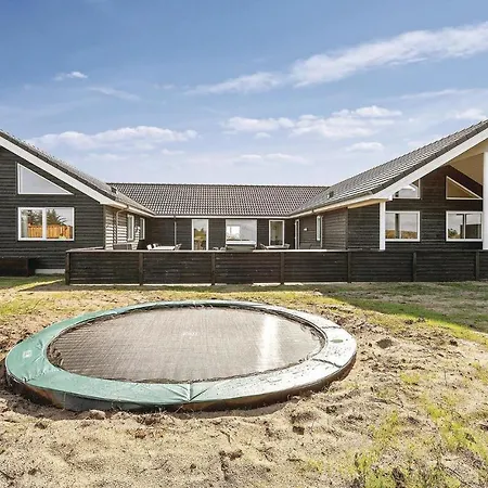 8 Bedroom Awesome In Nyaraló