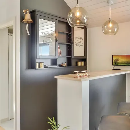 別荘 8 Bedroom Awesome In ティステズ