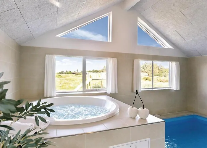 8 Bedroom Awesome In * Thisted